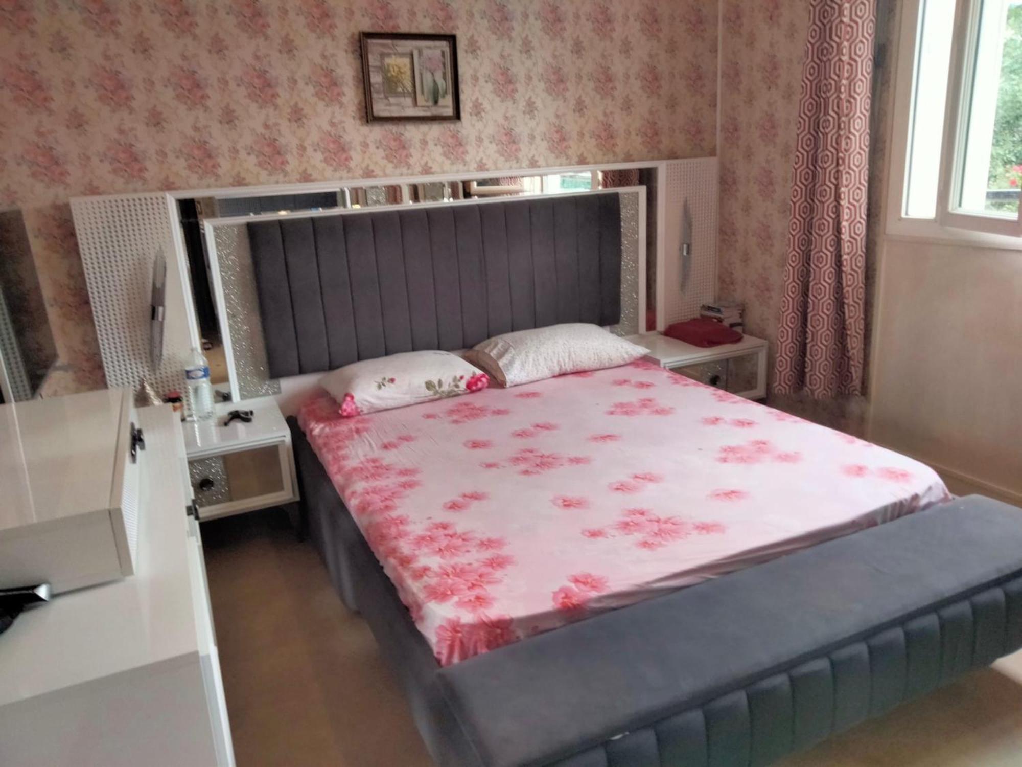 Maison Et Appartement Ла-Курнёв Экстерьер фото